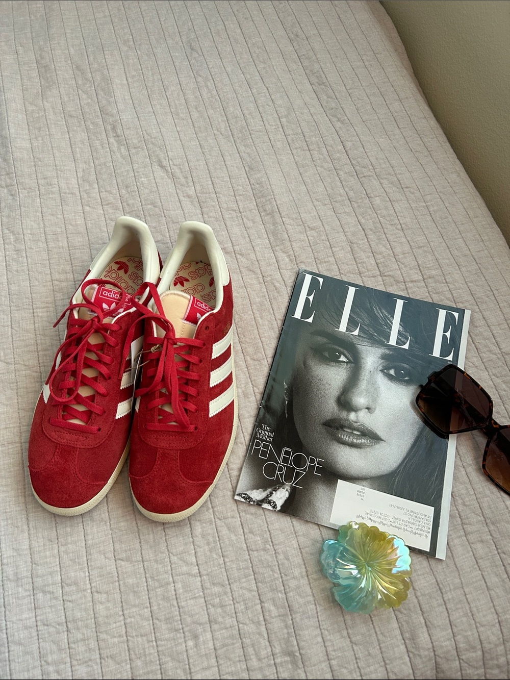 Adidas Gazelle Shoes Team Victory Red /Off White /Cream White 9 men 10.5 W NWT